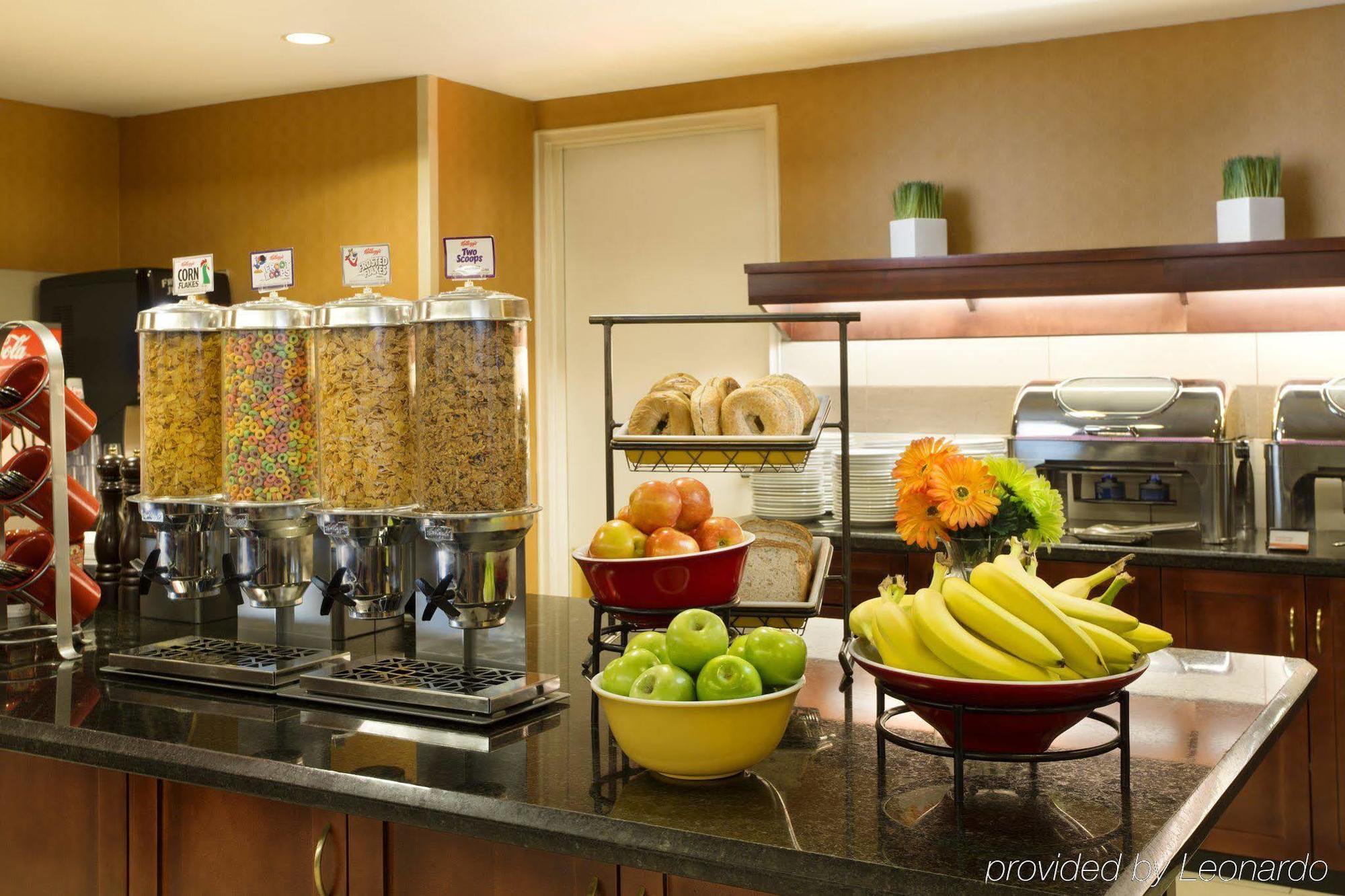 The Carleton Suite Hotel Оттава Екстер'єр фото