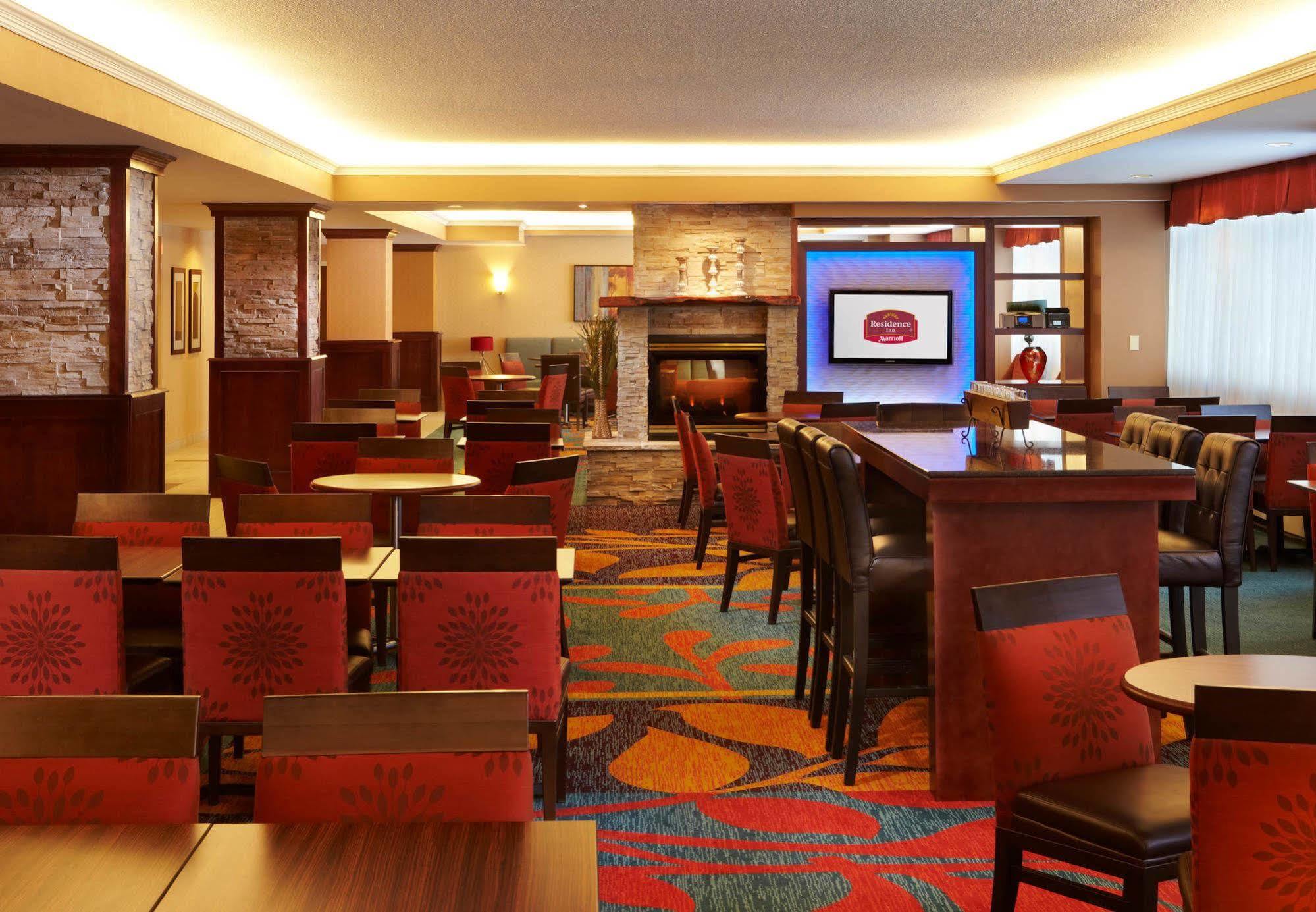 The Carleton Suite Hotel Оттава Екстер'єр фото