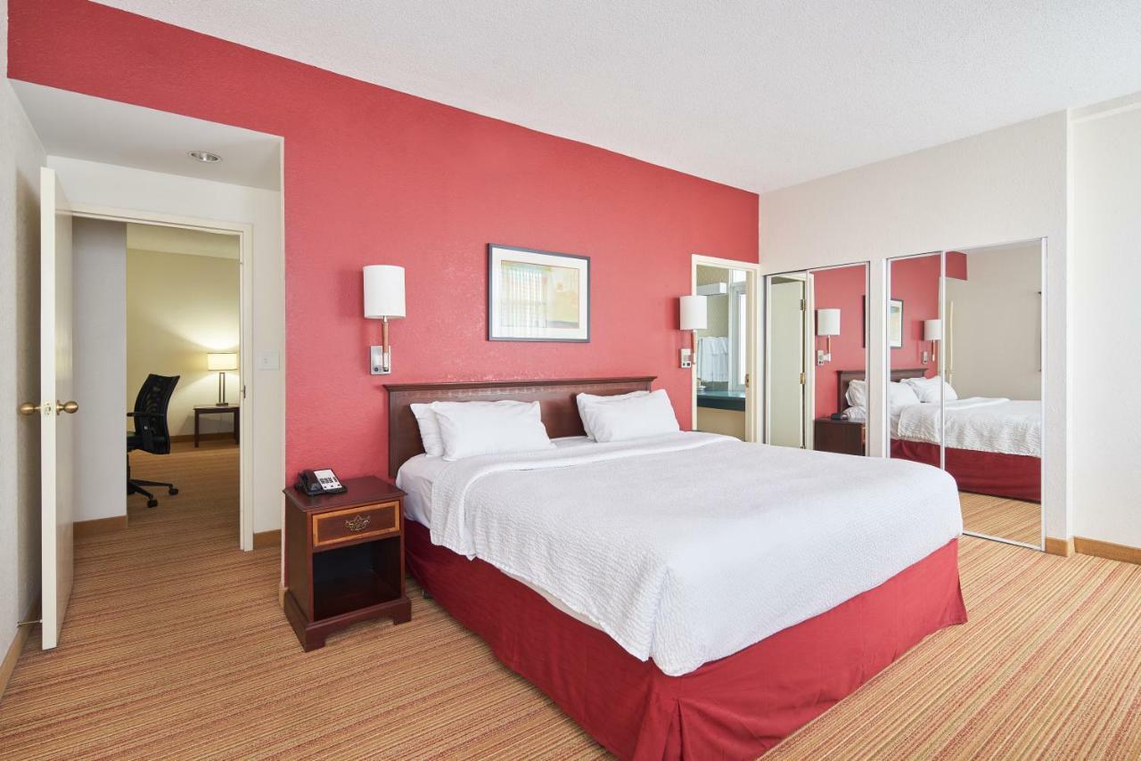 The Carleton Suite Hotel Оттава Екстер'єр фото